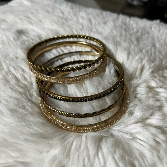 Bangle Bracelet Set (5pc) - Picture 4 of 4